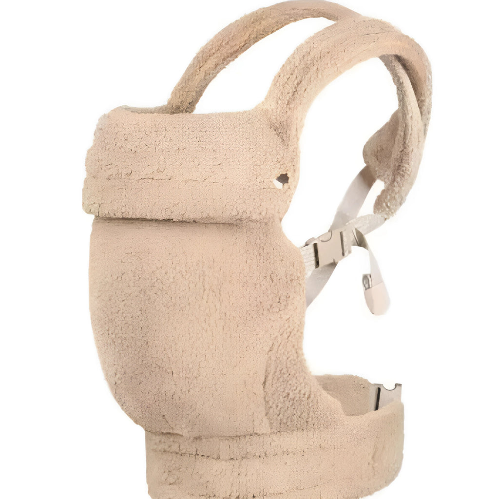Plush windproof baby carrier in camel colour, backpack style, suitable for 3-36 months and 20kg load