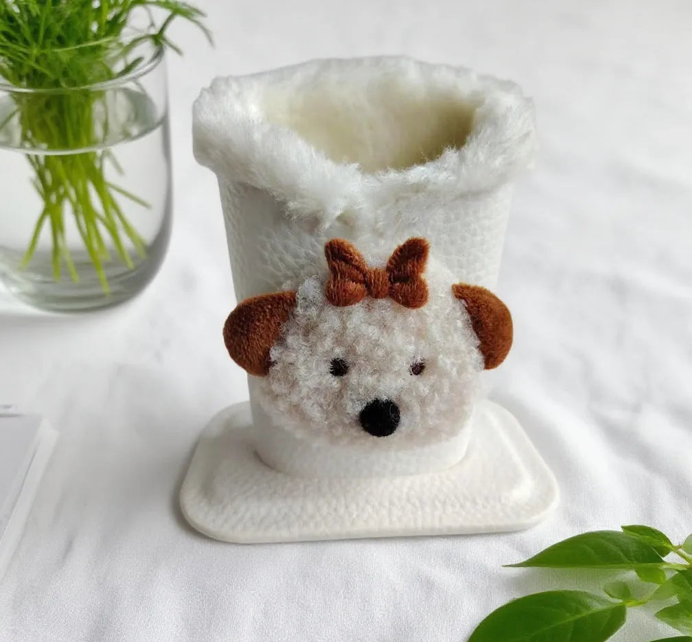 Nordic style fluffy cartoon desktop glasses storage bucket in leather with animal design, 11.6x8.1x12cm