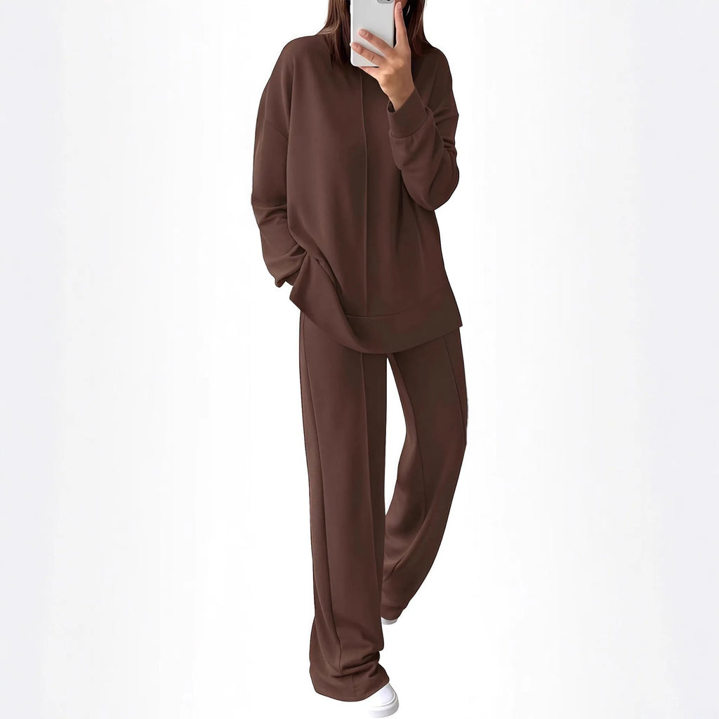 Women's polyester long-sleeve jogging suit in green with matching trousers