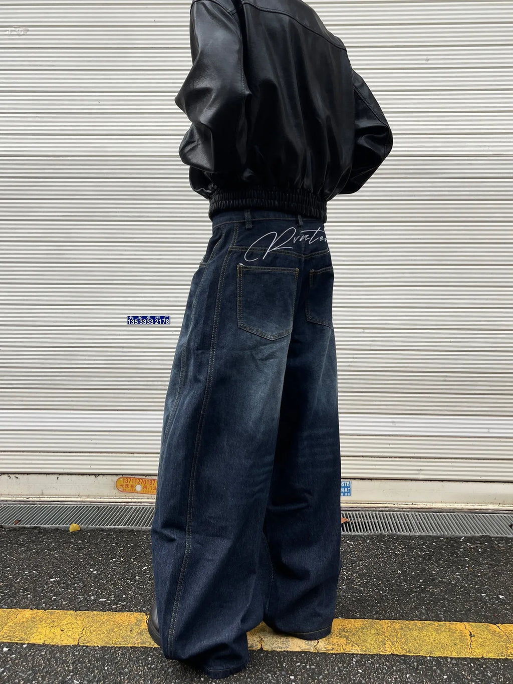 American retro machete jeans for men and women in blue cotton denim, mid waist, full length