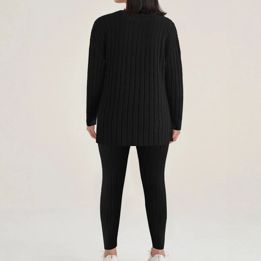 Sunken stripe two-piece lounge set in polyester available in black or blue colours, sizes 1XL to 5XL