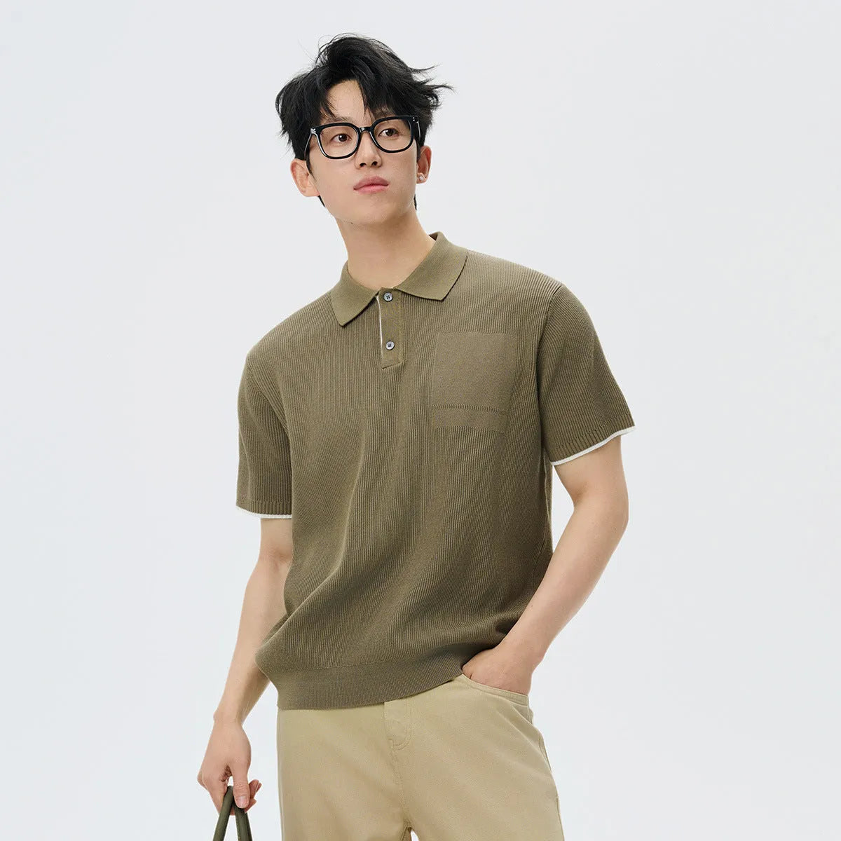 Men's summer business casual sweater with contrast colour lapels, short sleeves, solid colour, polyester fabric