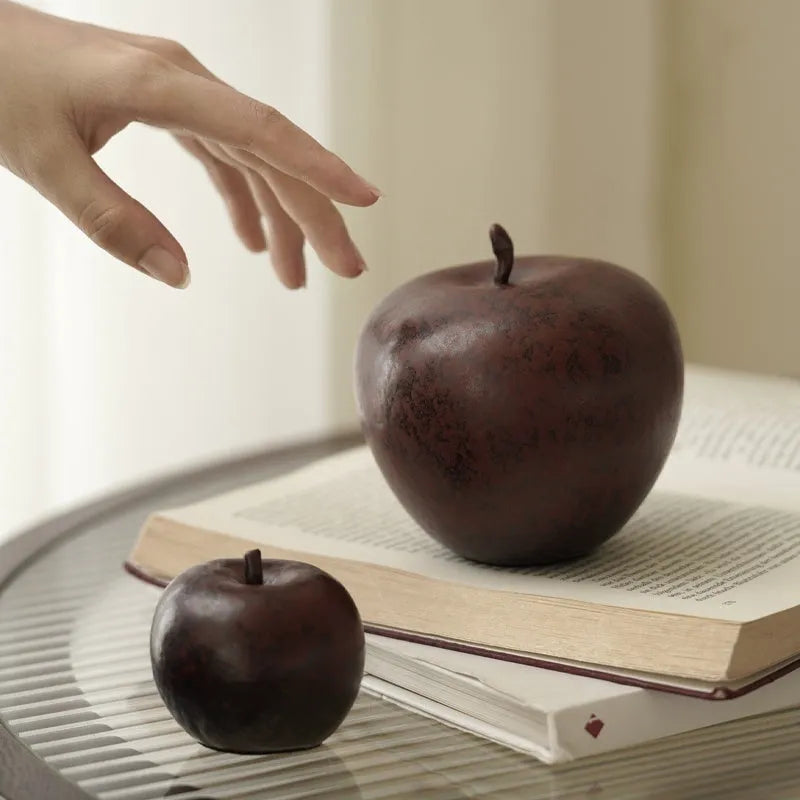 Ceramic apple desktop ornament in retro Chinese style, available in large and small size options