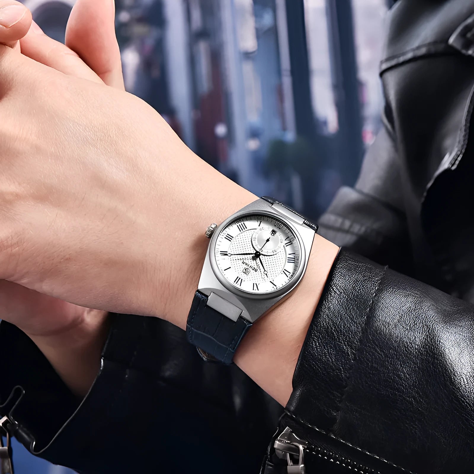 Men's quartz watch with calendar, waterproof, 12mm thickness, black shell black surface on wrist