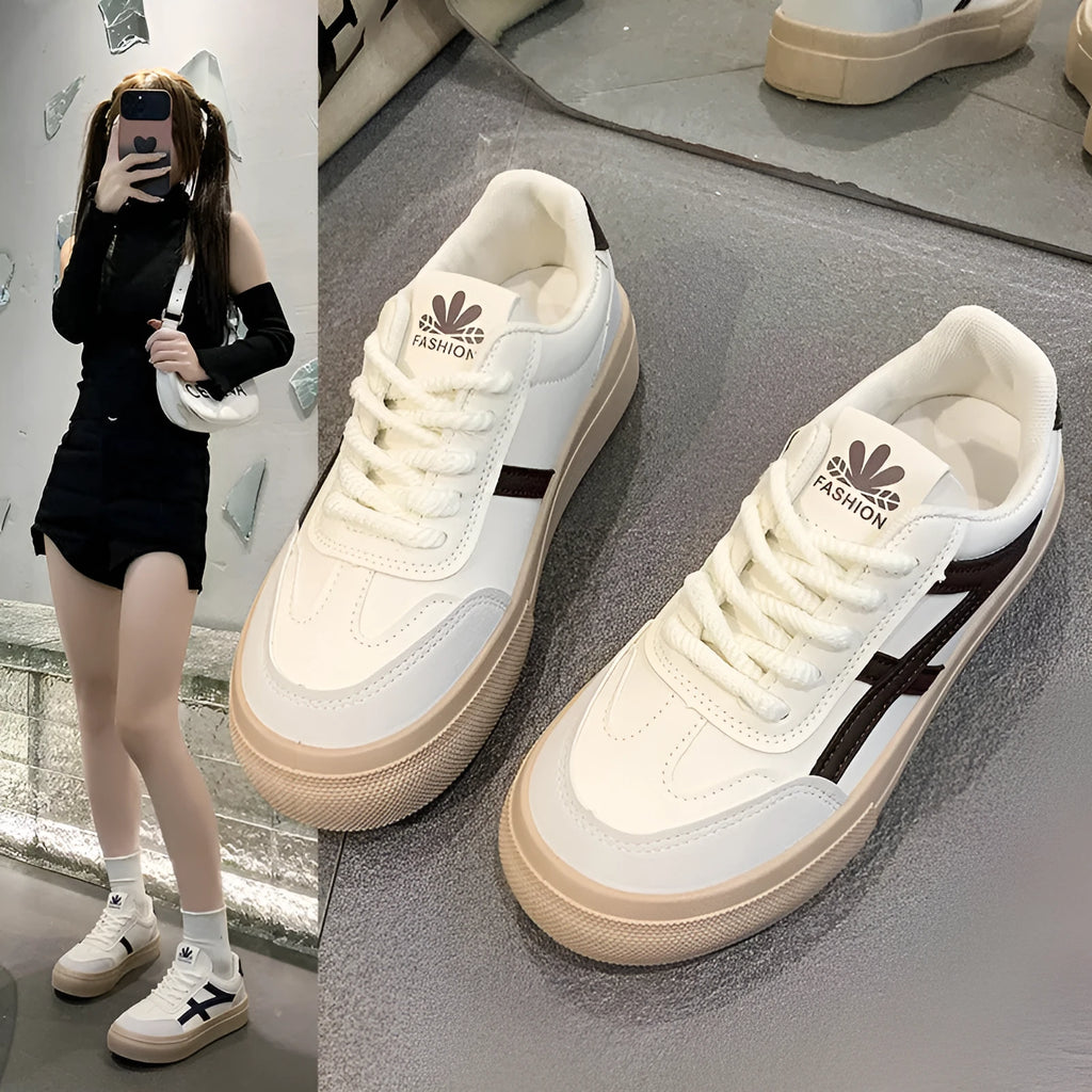 Casual board shoes in brown with low-top design, round toe, and flat rubber sole
