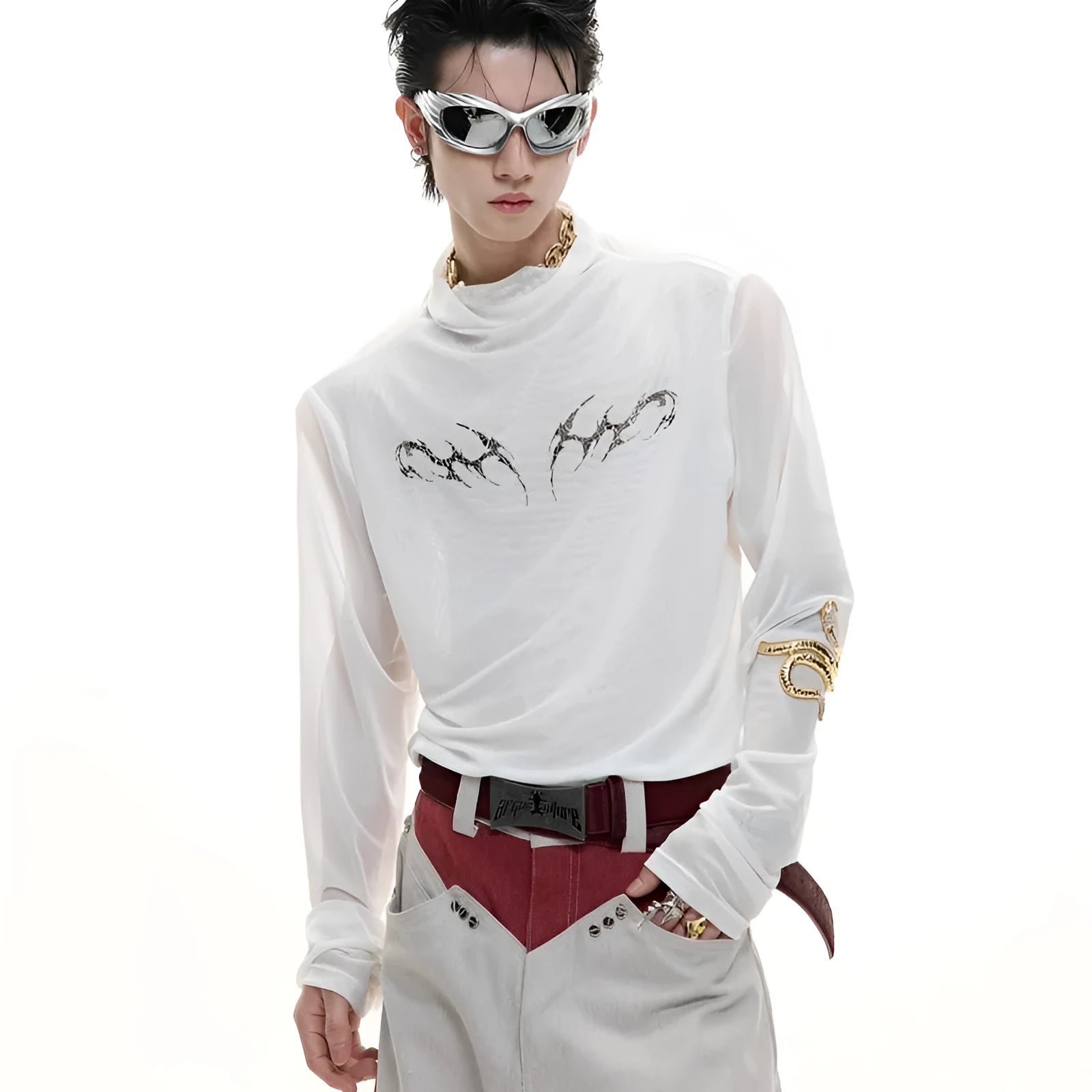 Niche mesh ice-feeling slim bottoming shirt with long sleeves in trendy style, showing fabric texture and fit