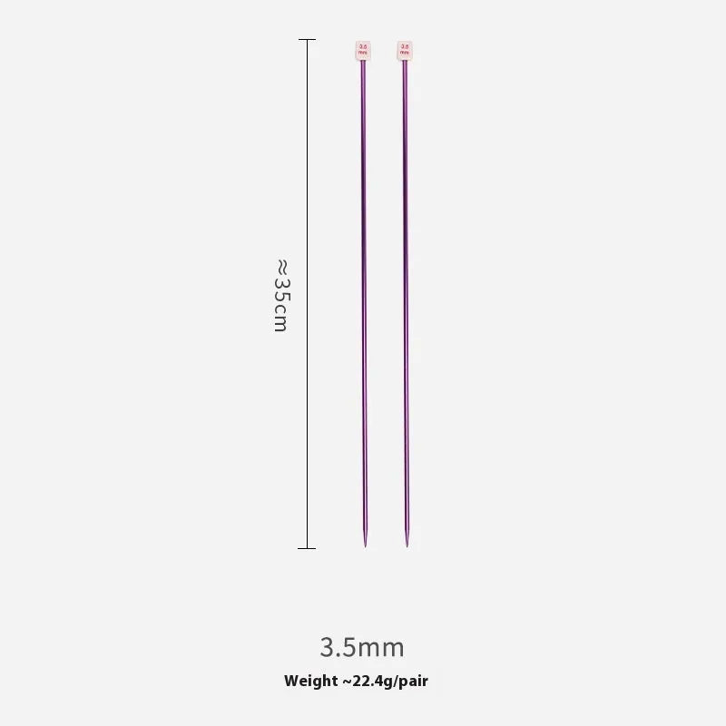 Set of lengthened crochet hooks with caps in 13 sizes from 2.0mm to 10.0mm, two hooks per size.