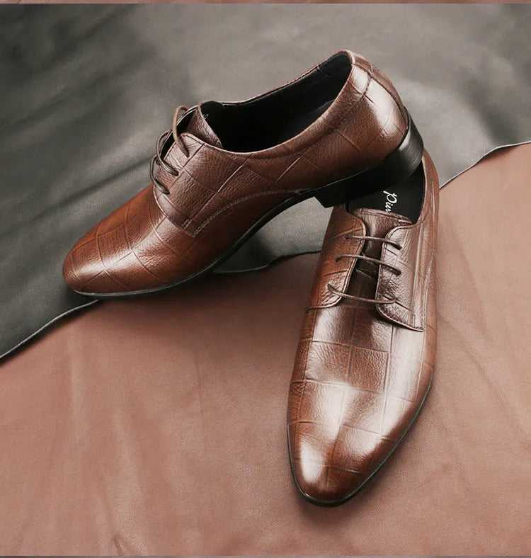 Men's black leather derby shoes with pointed toe and checkered stitching detail
