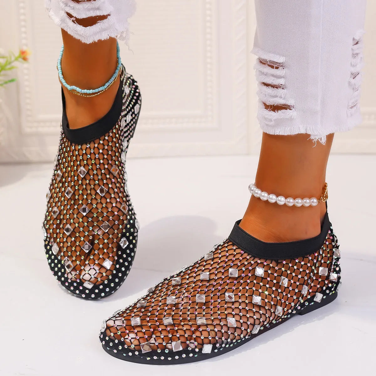 Women's colourful rhinestone mesh flat sandals with round toe design on rubber sole