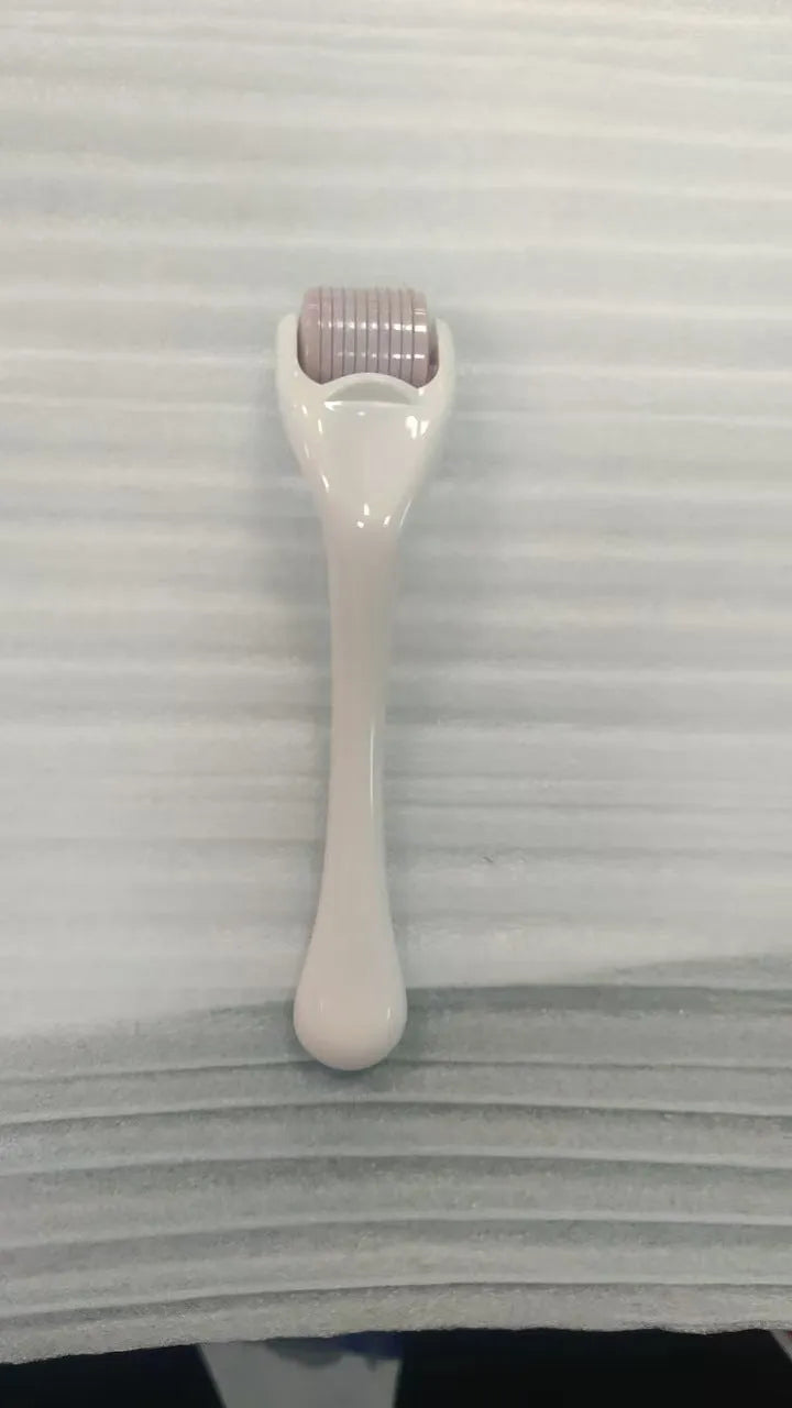 540 micro needle derma roller tool with black handle and purple wheel for 0.2mm 0.25mm 0.3mm cartridges.