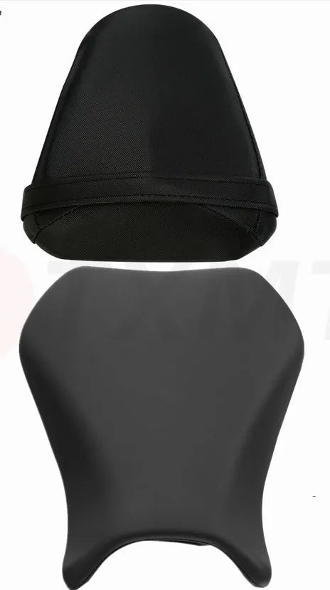 Suzuki GSXR1000 motorcycle seat covers in black PU leather, front and rear set configuration