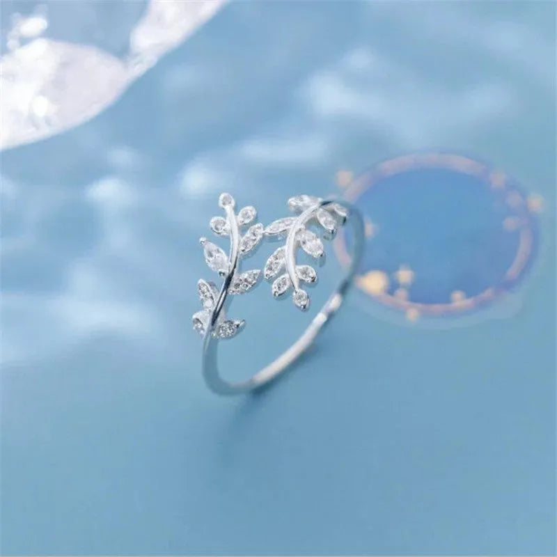 Copper branch leaf ring for women with gold or silver electroplated finish
