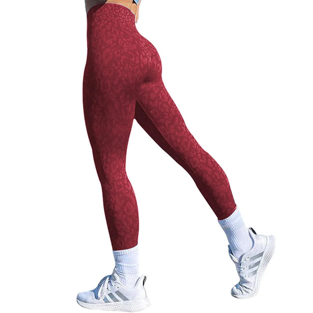 Women's push-up butt leggings in camouflage pattern for gym workouts and yoga