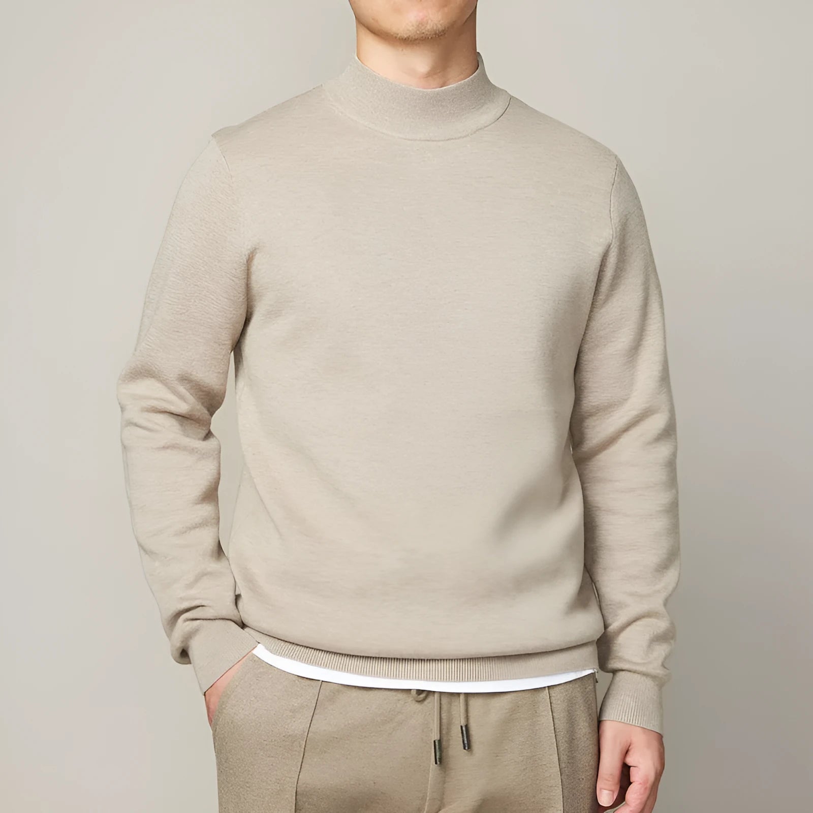 Men's mock neck sweater in vinylon fabric, loose fit, long sleeves, autumn winter basic style in camel colour