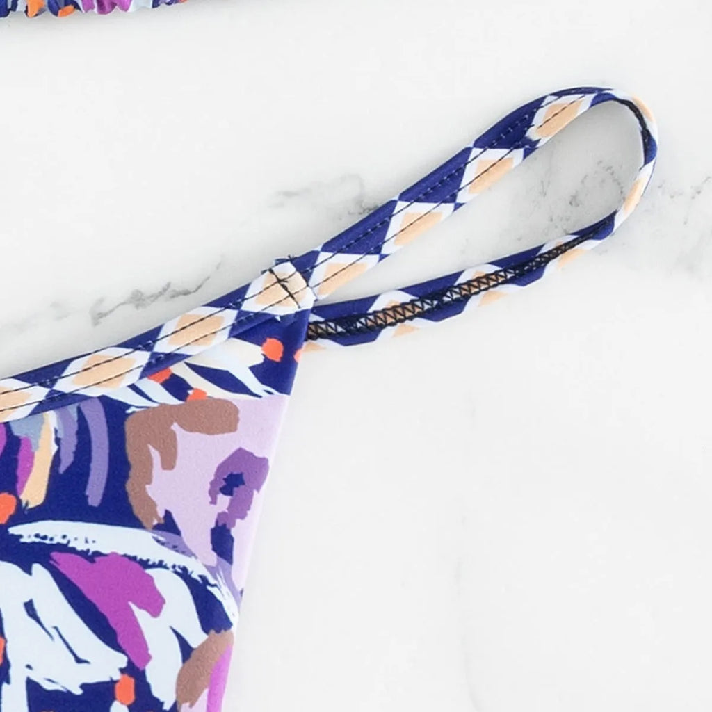Women's floral print triangle bag swimsuit in polyester fabric with briefs cut