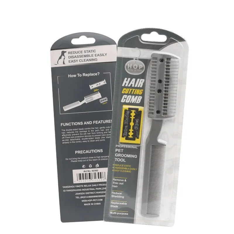 Plastic hair cleaning comb for dogs and cats with a free blade in blister packaging.