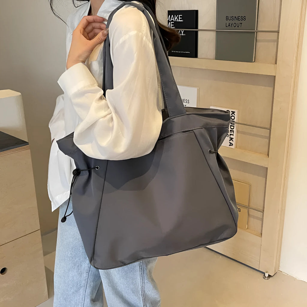 Soft Oxford cloth folding shoulder tote bag in street trend style with shoulder strap