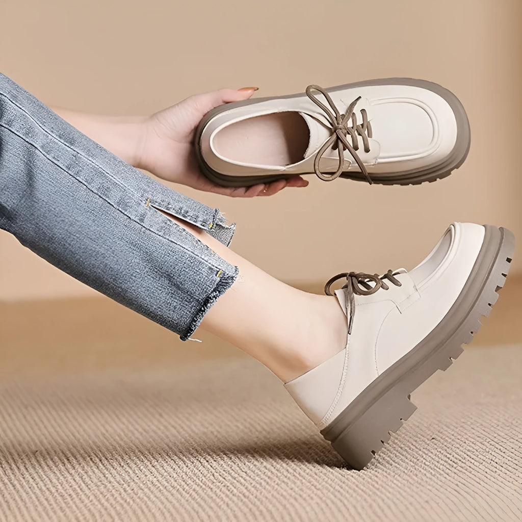 Women's apricot lace-up oxford shoe with 5cm thick heel and superfine fibre upper