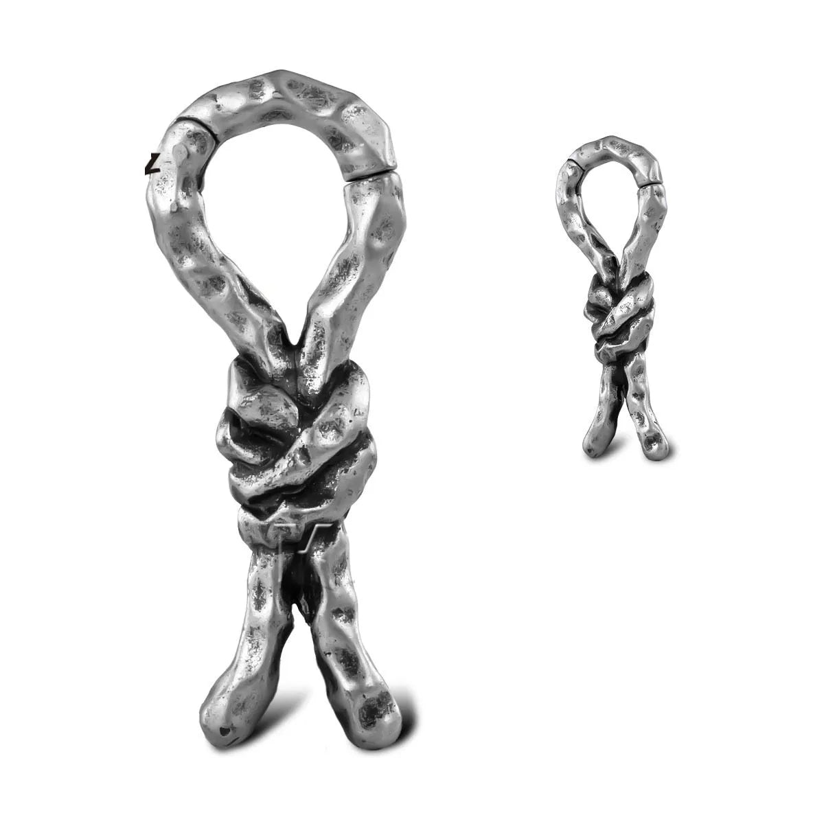 Close-up of a copper bending and connecting earring for cartilage piercing, 4mm in size.