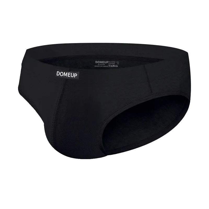 Men's solid colour low waist seamless briefs in breathable polyester fabric
