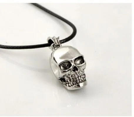 Unisex electroplated alloy skull pendant necklace with chain and leather rope options