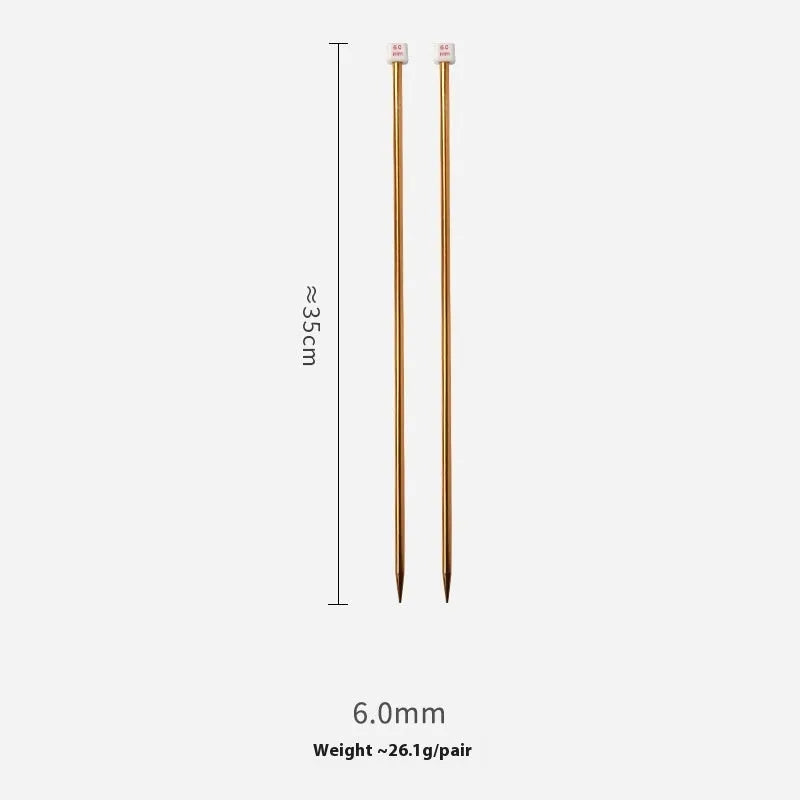 Set of lengthened crochet hooks with caps in 13 sizes from 2.0mm to 10.0mm, two hooks per size.