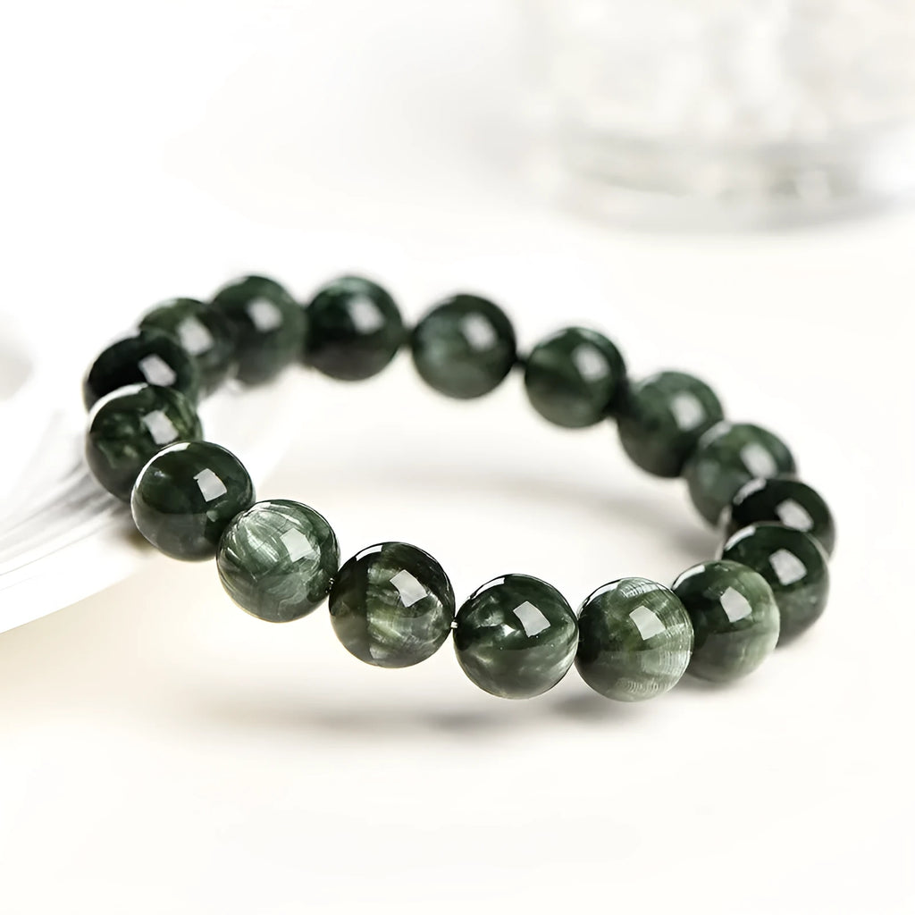 Green Dragon Crystal bracelet with 8-9mm beads and Ruyi elements