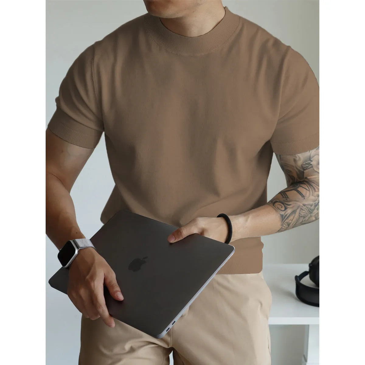 Men's slim-fit polyester t-shirt in multiple colour options for commute and office wear
