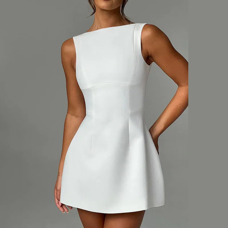 Women's backless sleeveless summer dress in slim-fitting hipster street style