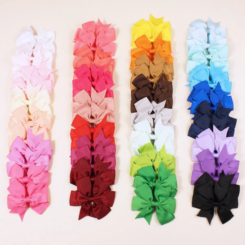 20 pairs of 3-inch grosgrain ribbon hair bow clips with alligator clips in mixed colours for toddlers