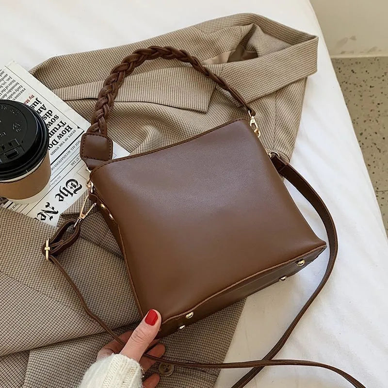 Retro woven pattern crossbody bucket bag with adjustable strap in khaki colour