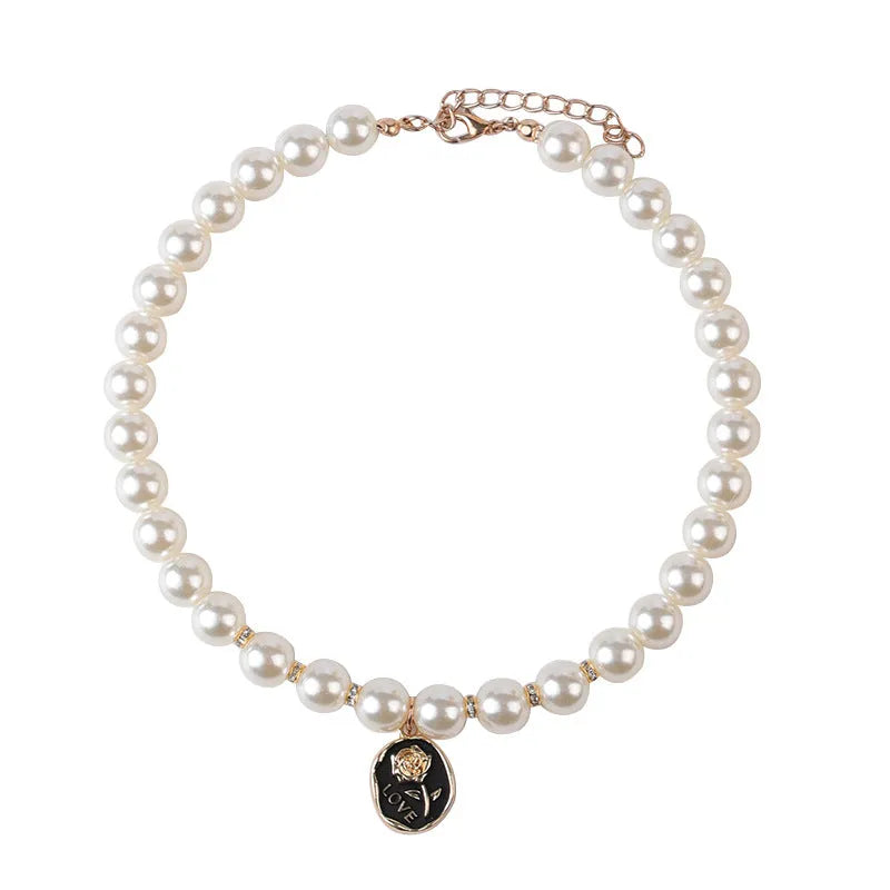 Retro plastic pearl necklace collar for pets with flower design, Black Rose colour, adjustable scarf