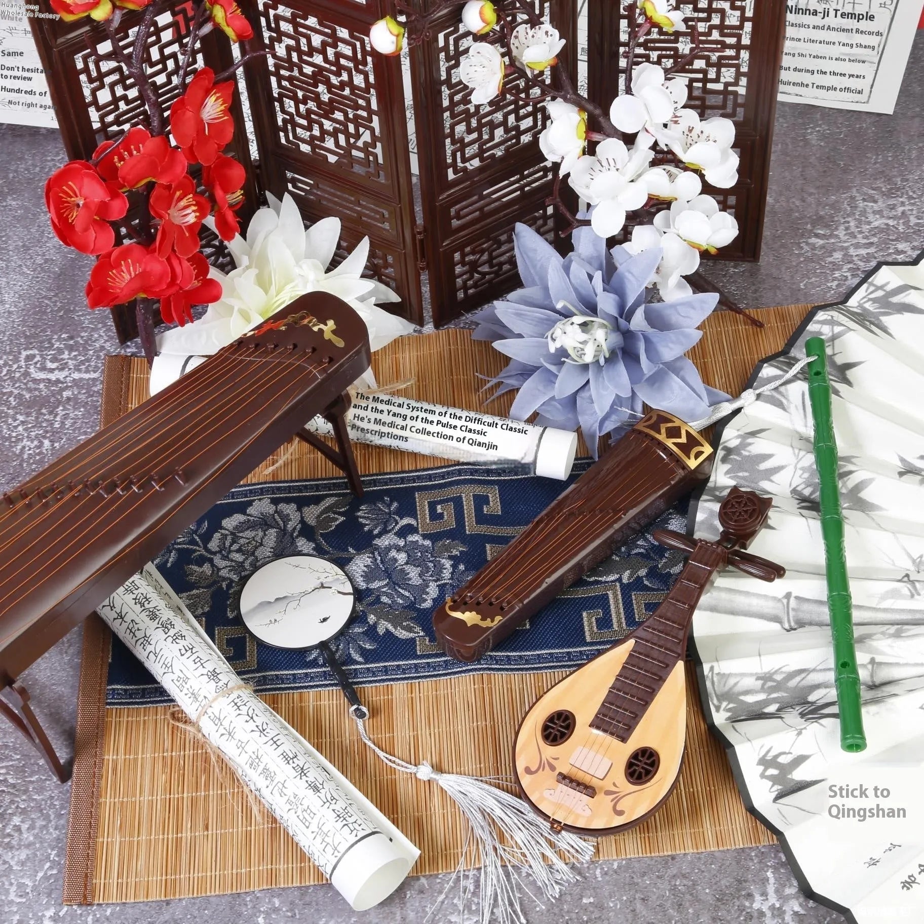Golden Double Phoenix plastic simulation pipa prop 64.5cm long with handmade stickers and sound capability