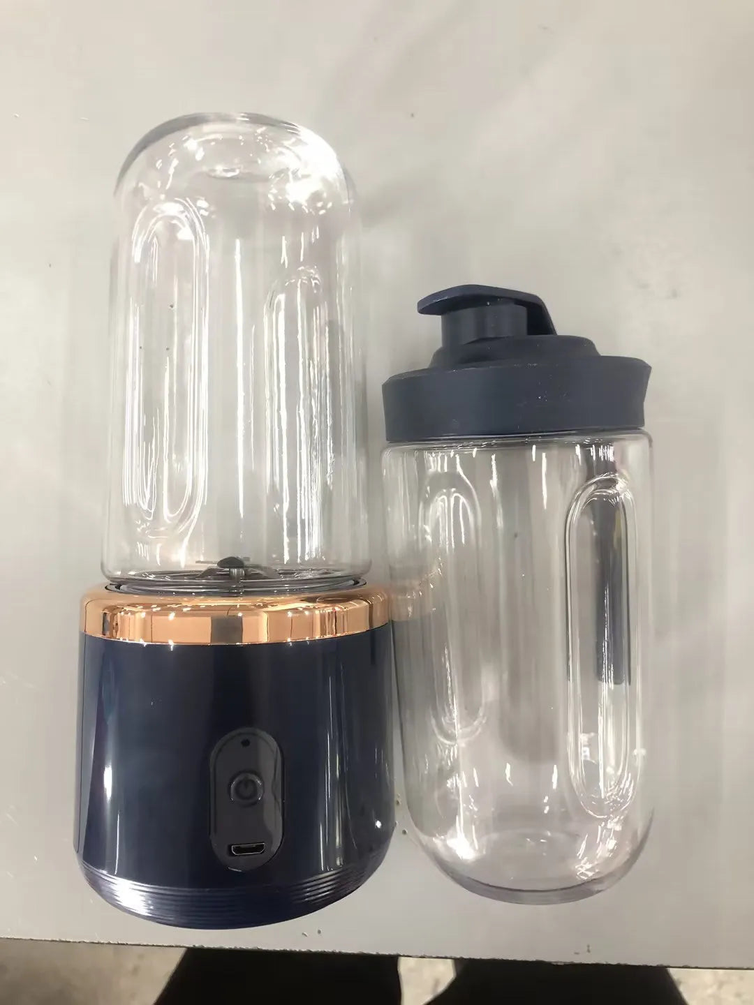 6blade portable blender mini juicer cup in Tunisian dark blue with USB cable and cup lid