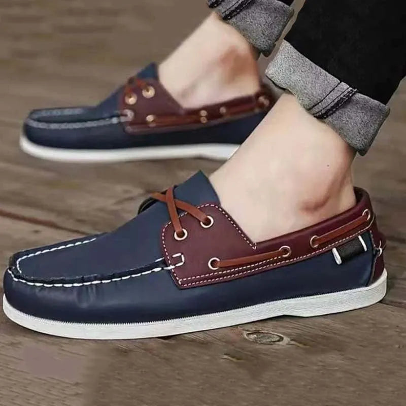 Men's British style casual shoes in artificial PU with flat heel and round toe