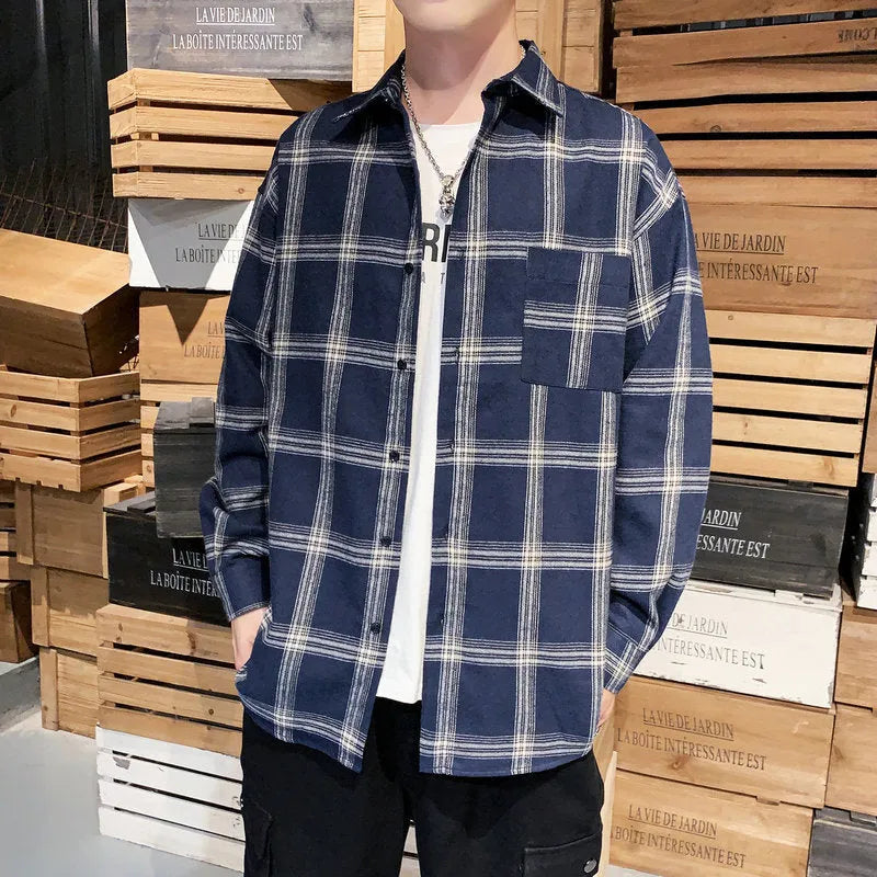 Men's loose fit plaid shirt with long sleeves in polyester fibre, available in black