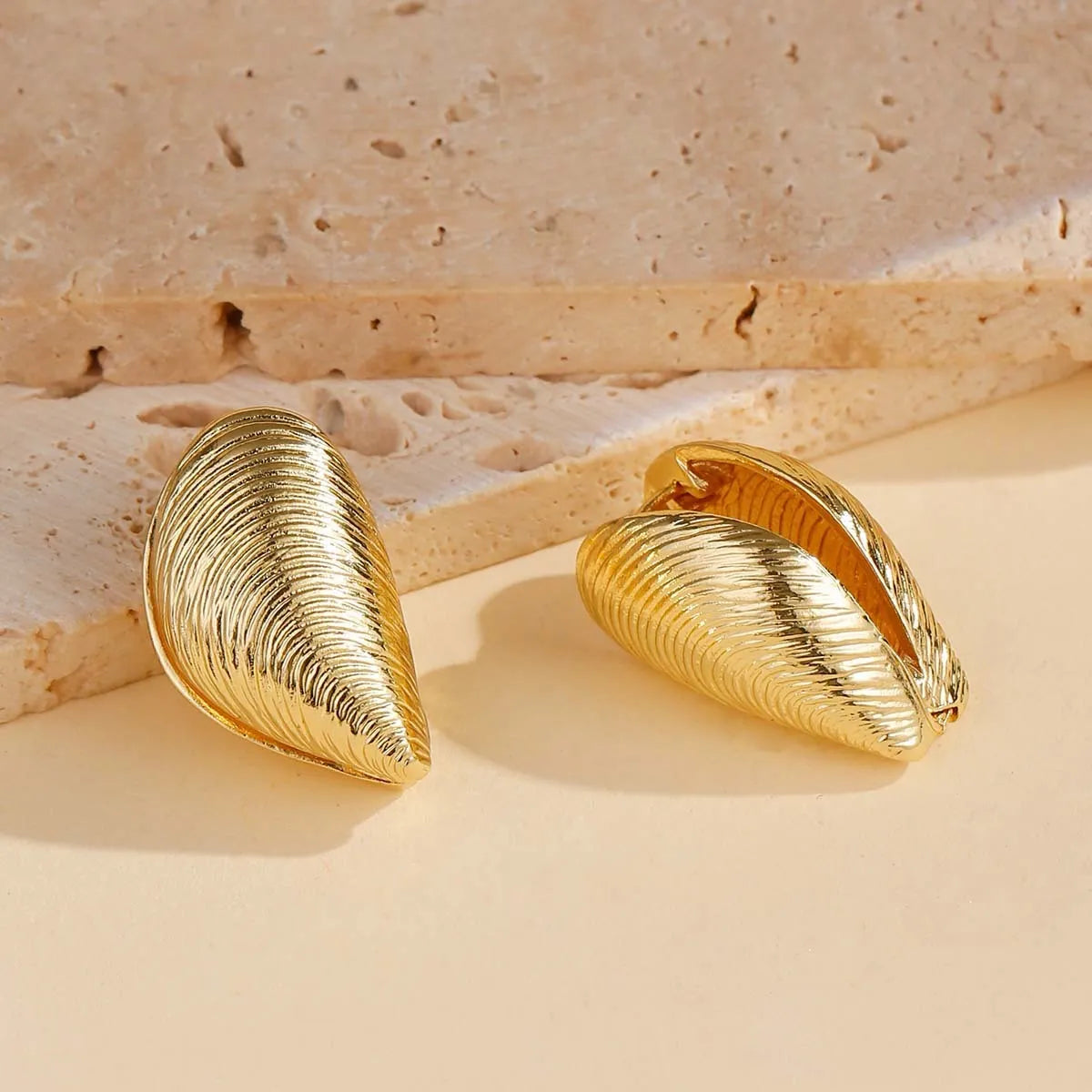 Gold shell thread geometric ear clips for women beach ocean vacation style