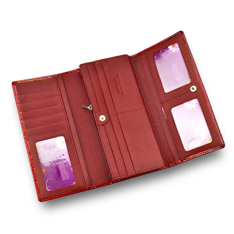 Women's leather coin purse with crocodile pattern texture in red colour