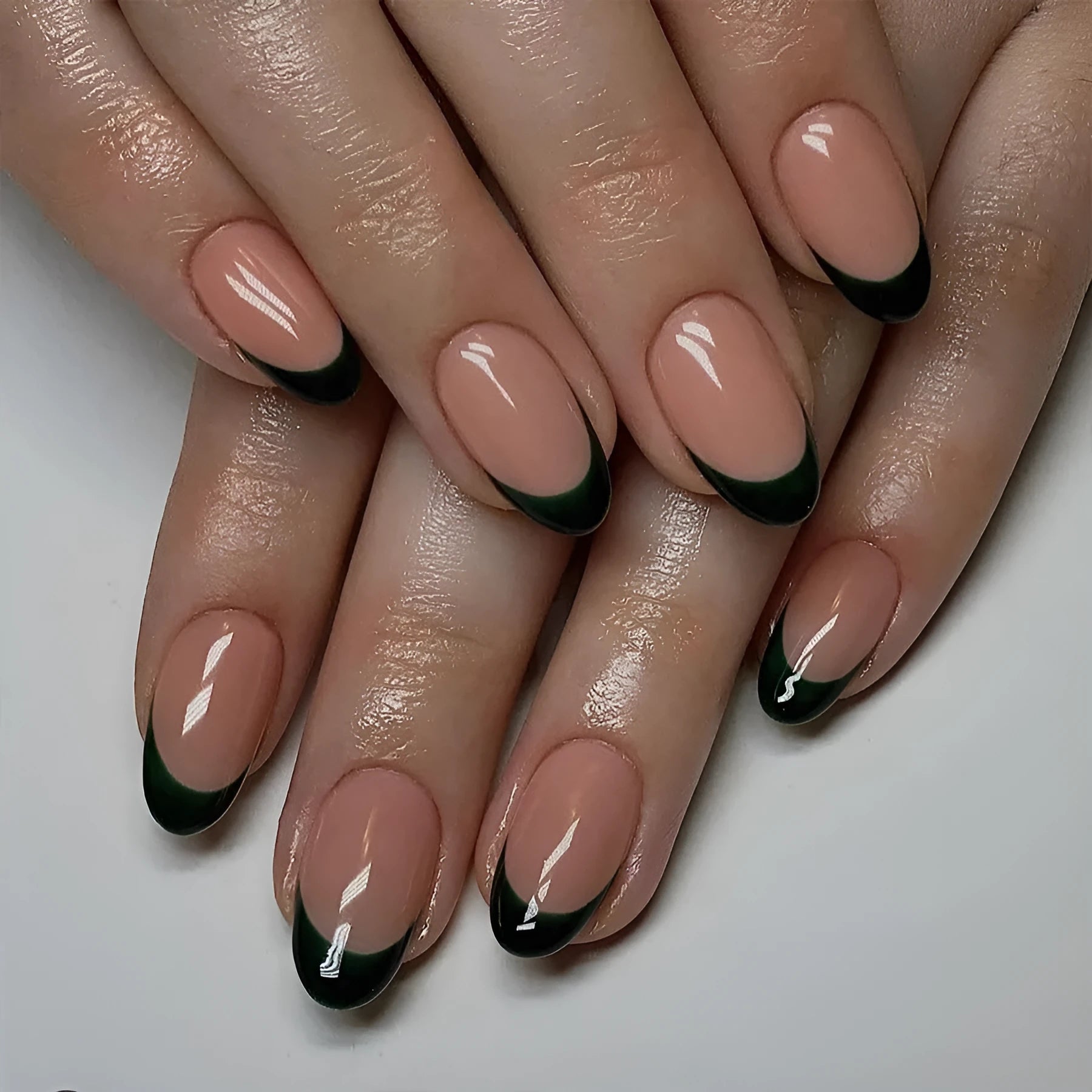 Black French manicure false nail set with 24 short almond shaped pieces