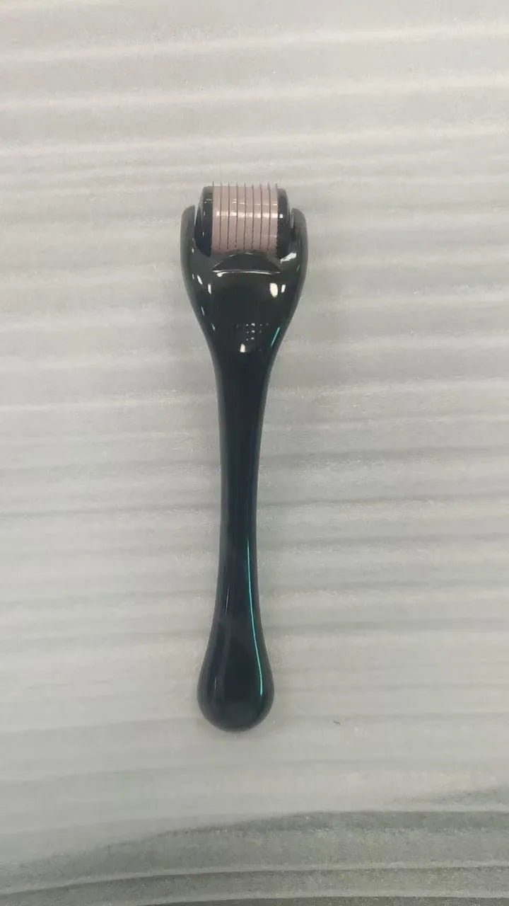 540 micro needle derma roller tool with black handle and purple wheel for 0.2mm 0.25mm 0.3mm cartridges.