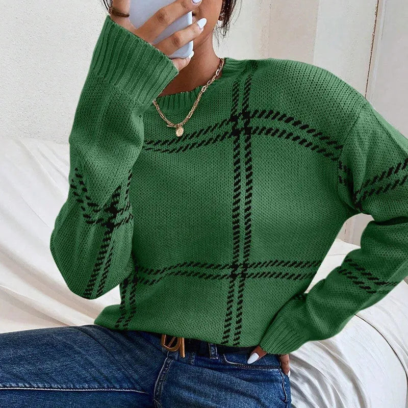 Women's plaid colour-block crew neck acrylic sweater in loose fit style