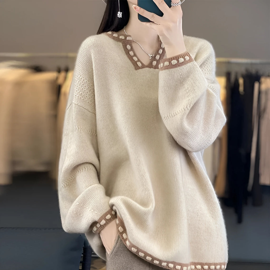 Women's V-neck pullover sweater in viscose fibre available in white and camel colours