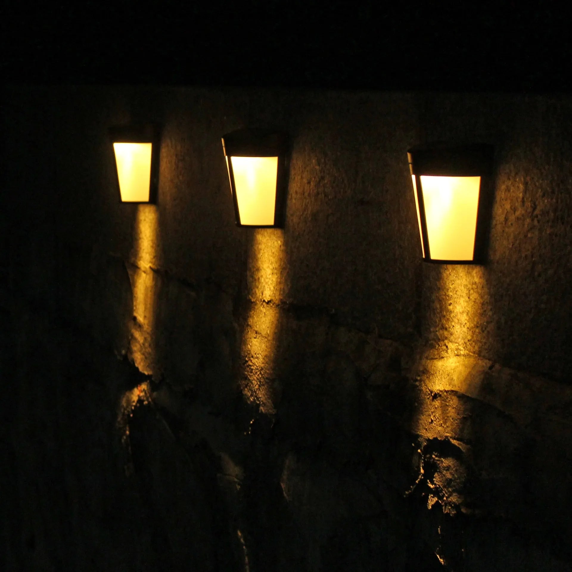 Solar wall lamp with six LED lights and smart sensor for outdoor garden or courtyard illumination