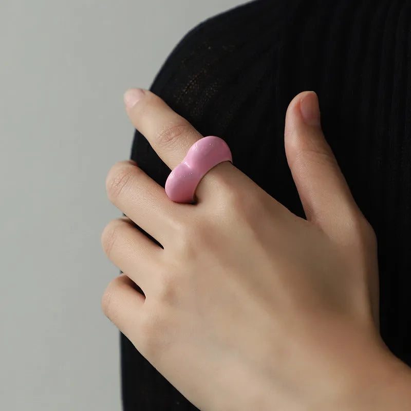 Heart-shaped three-dimensional enamel ring in zinc alloy showing raised colourful design