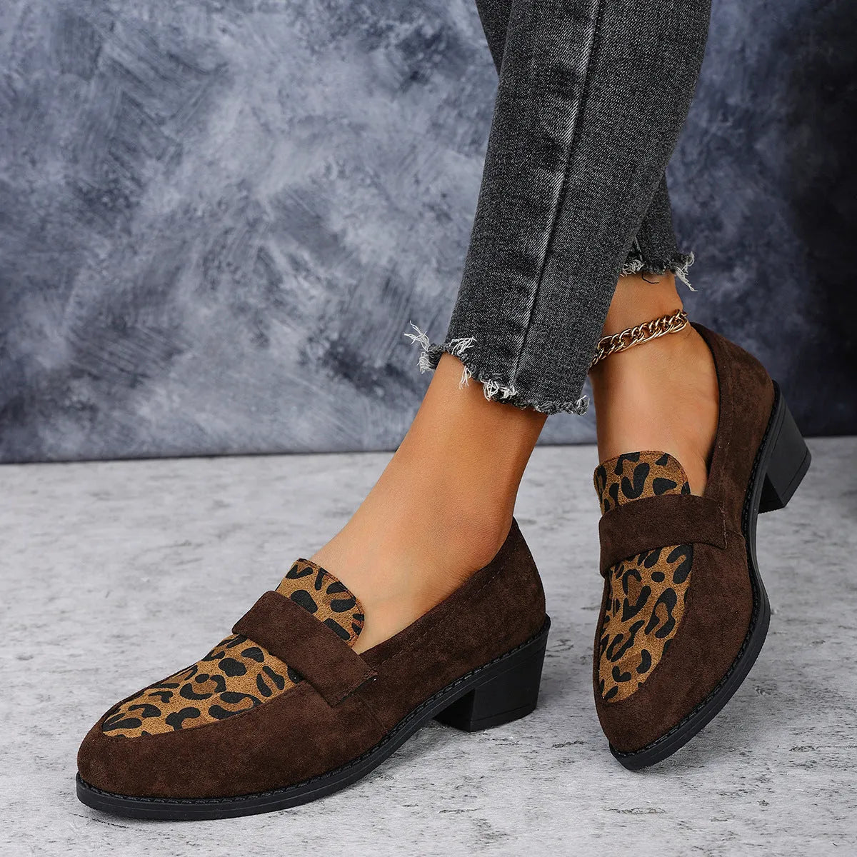 Leopard print suede slip-on shoes with a chunky heel and pointed toe in brown colour