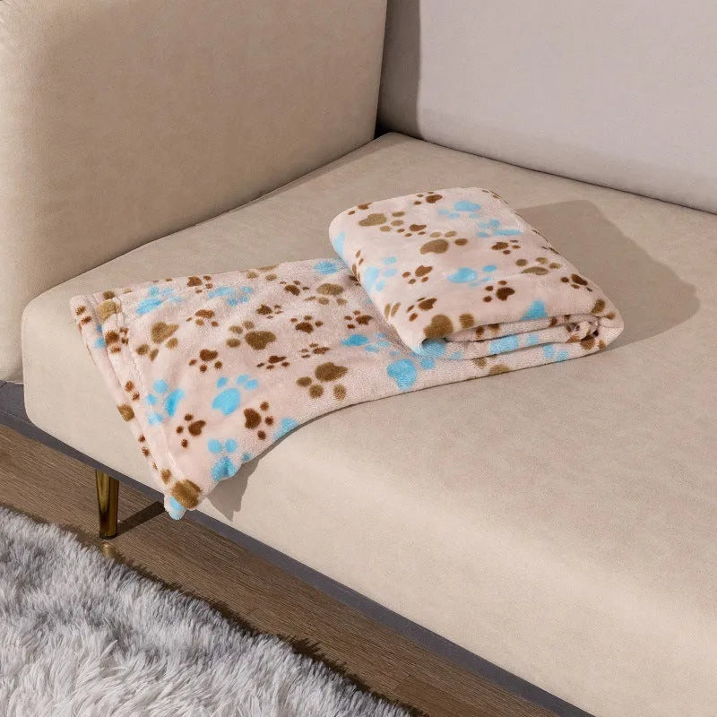 Blue dog cartoon pattern pet blanket showing double-sided flannel texture and size options