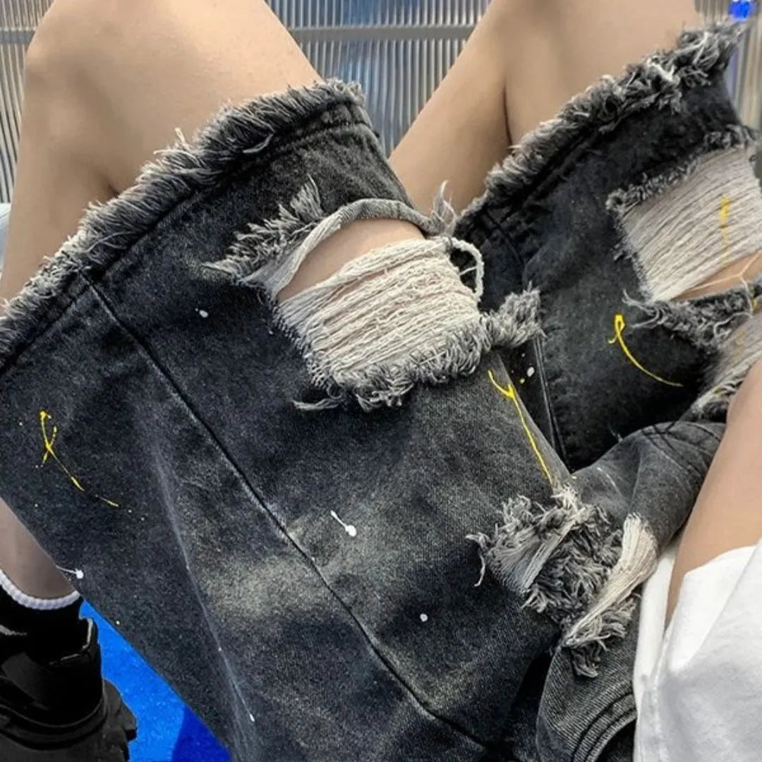 Men's loose fit water washed hole denim shorts in black and light blue colours