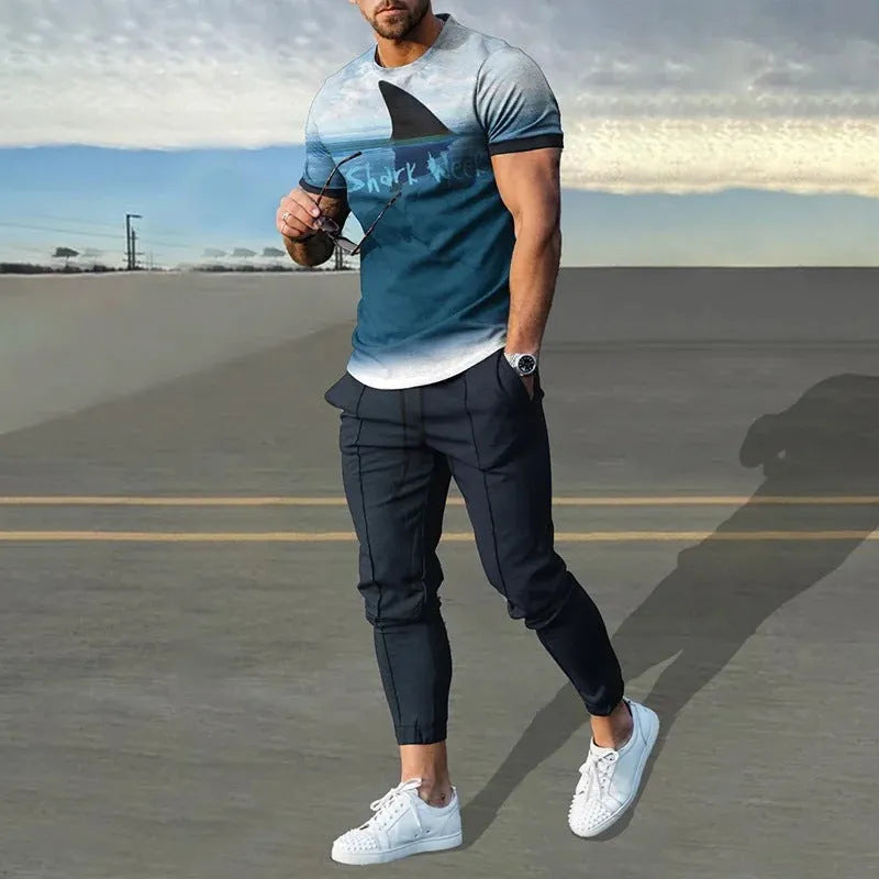 Men's slim-fit two-piece sports suit with short sleeve printed t-shirt and matching trousers in polyester blend fabric