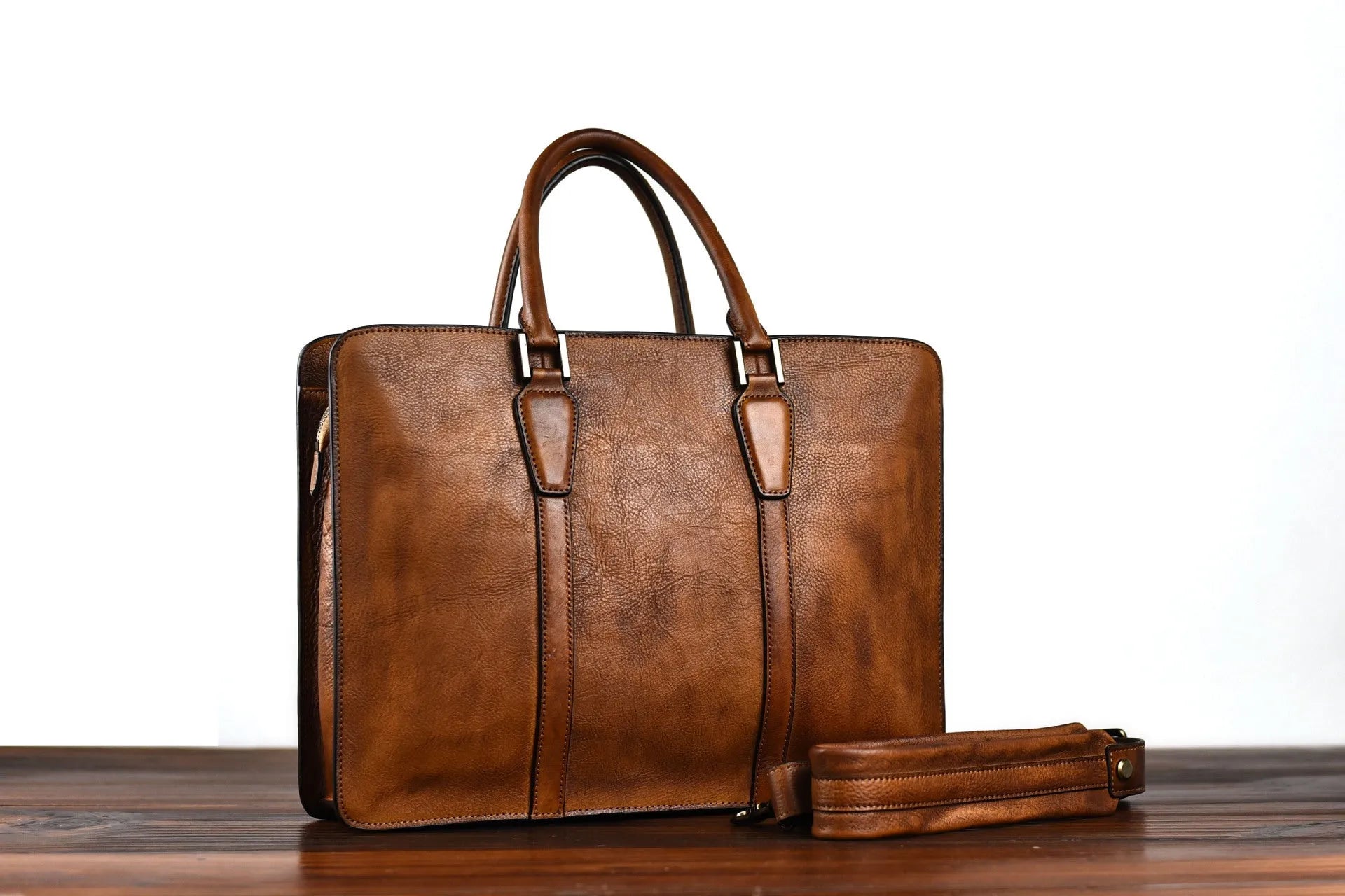 14 inch khaki vegetable tanned leather men's horizontal square handbag with zipper