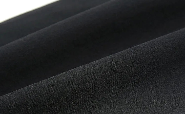 Men's slim cropped sweatpants in black with elasticated waist and relaxed fit, available in multiple sizes up to 5XL
